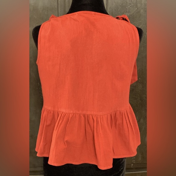 Romwe Orange brick sleeveless cropped top - Size Medium - Picture 3 of 8